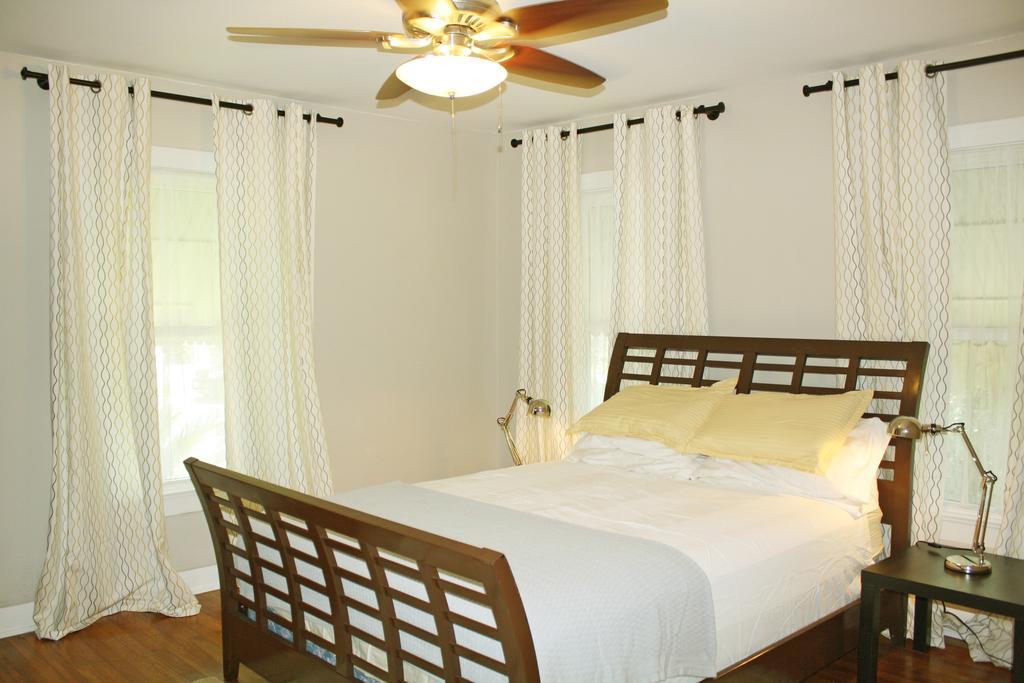 Hancock Guest Cottage 奧斯汀 外观 照片